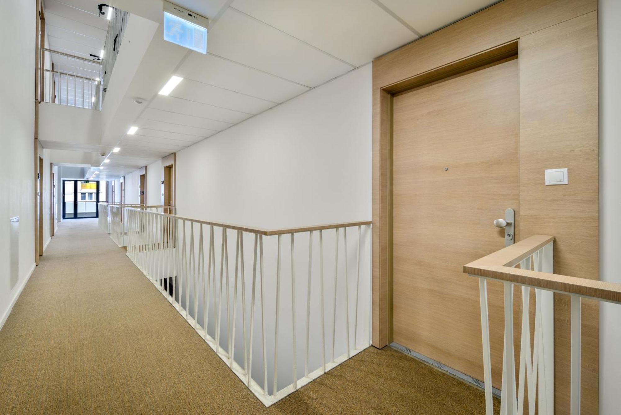 Atrium Deluxe Suite-free Parking Garage Same Building Budapest